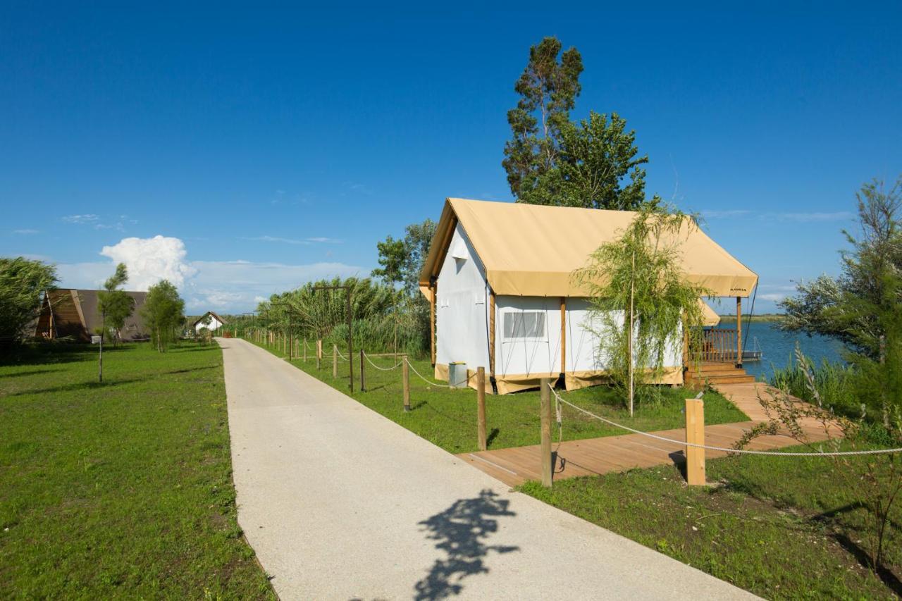 קסטל וולטורנו Nabi Resort Glamping & Spa מראה חיצוני תמונה