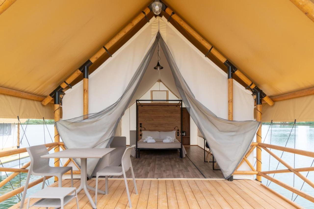 קסטל וולטורנו Nabi Resort Glamping & Spa מראה חיצוני תמונה